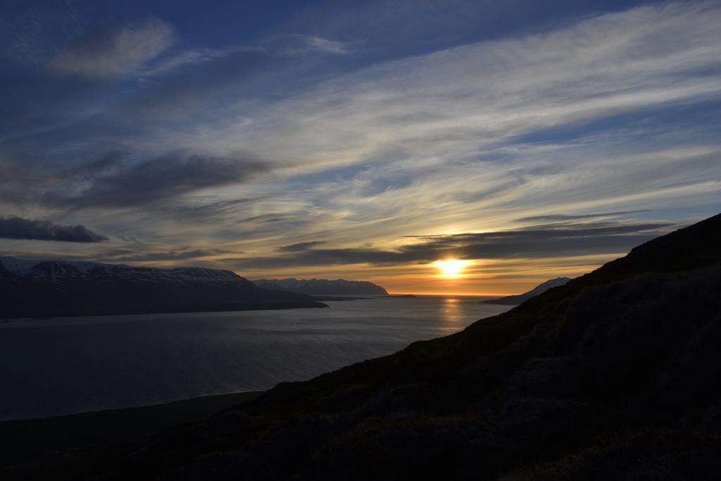 Hótel Sveinbjarnargerdi Svalbarthseyri Exterior foto